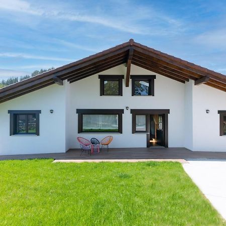 Fidalsa North Style Villa Arosteguieta Exteriör bild