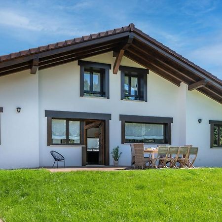 Fidalsa North Style Villa Arosteguieta Exteriör bild